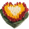 Фото товара 151 тюльпан сердцем "Краски весны" в Житомире
